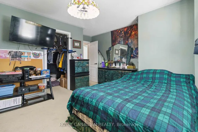 Additional image 33 of 24 Powell Dr