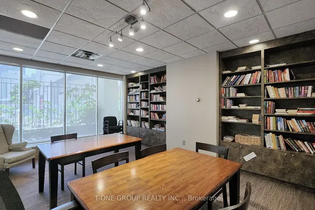 Additional image 31 of 25 Maitland St Unit 1212