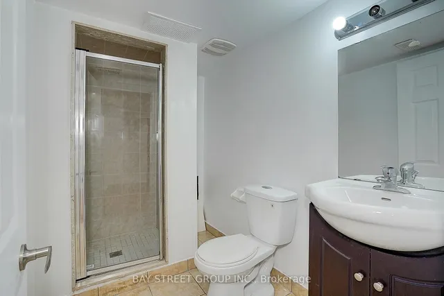 Additional image 40 of 35 Belinda Sq