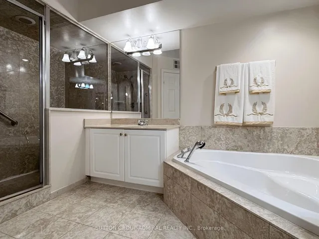 Additional image 21 of 89 Skymark Dr Unit 1207