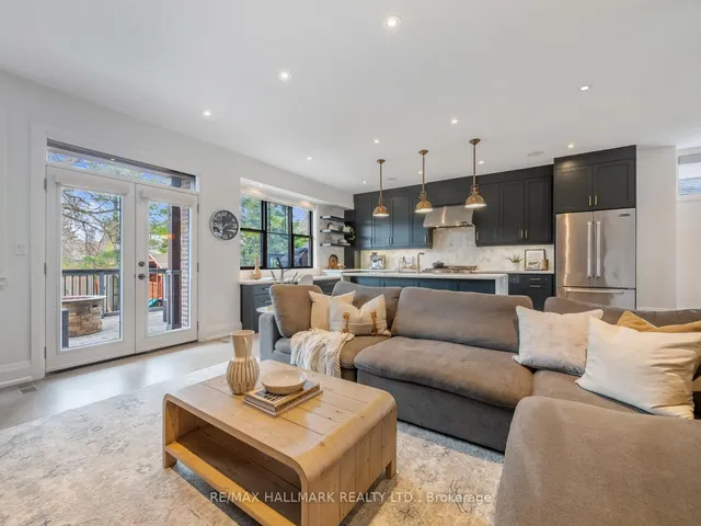 Additional image 23 of 25 Parkland Rd