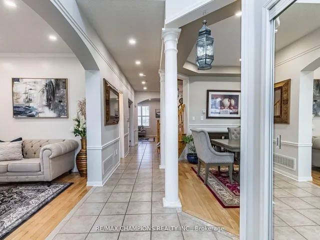 Additional image 27 of 707 Trudeau Dr