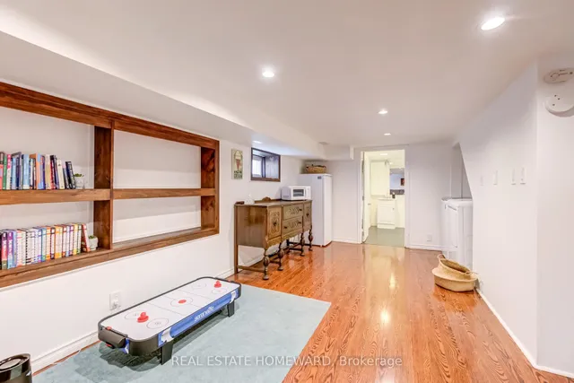 Additional image 21 of 68 Wayland Ave