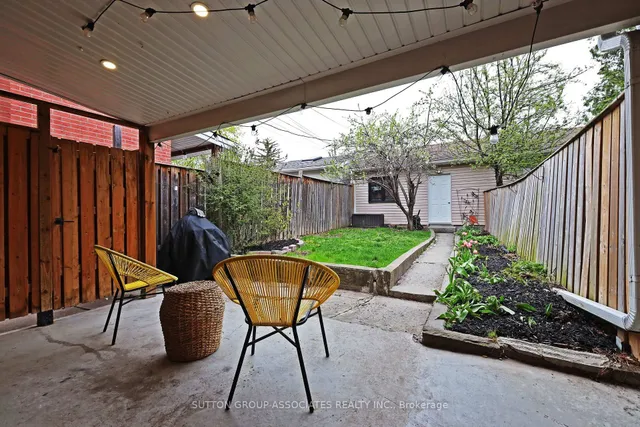 Additional image 43 of 93 Harvie Ave