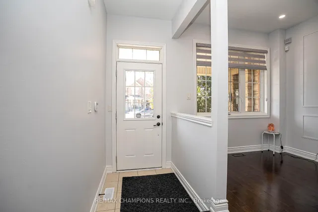 Additional image 49 of 57 Sky Harbour Dr