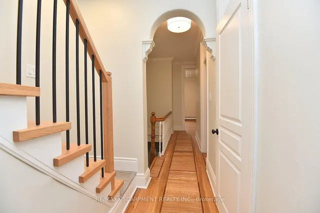 Additional image 26 of 66 Erie Ave