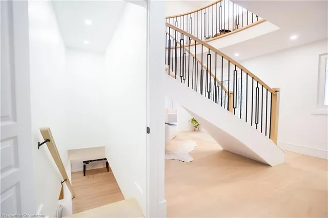 Additional image 42 of 2260 Britannia Rd