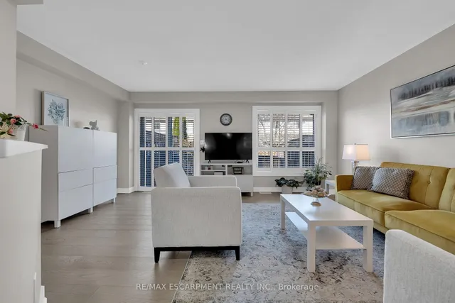 Additional image 14 of 174 Highbury Dr Unit 13