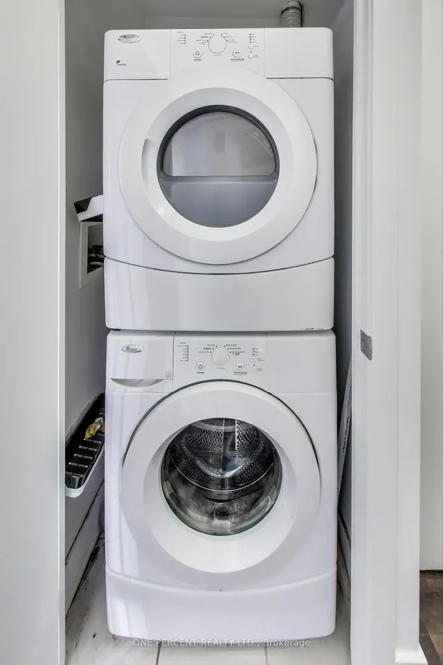 Additional image 17 of 90 Trinity St Unit 601