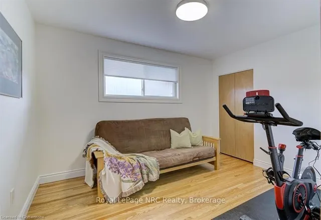 Additional image 20 of 6 Lilacside Dr