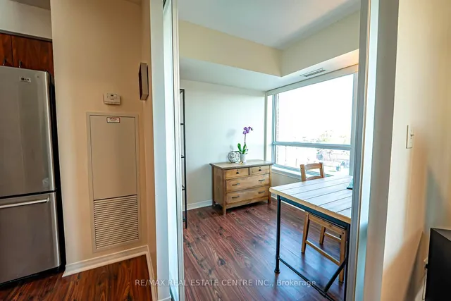 Additional image 32 of 215 Queen St Unit 505