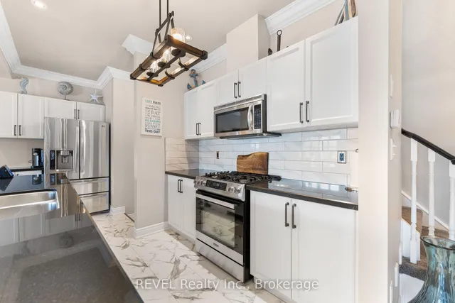 Additional image 46 of 31 Sunvale Pl Unit 20