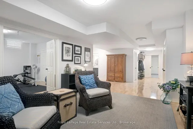 Additional image 33 of 1259 GLENASHTON Dr