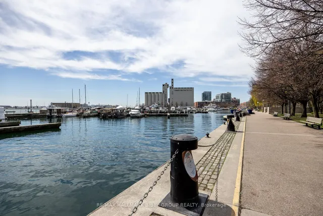 Additional image 44 of 460 Queens Quay Unit 903E