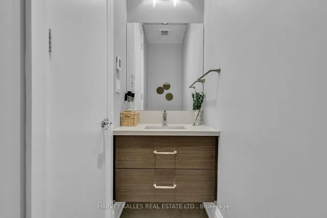 Additional image 20 of 1256 Avenue Rd