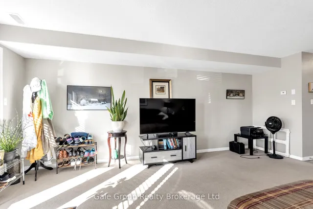 Additional image 26 of 50 Howe Dr Unit 19A