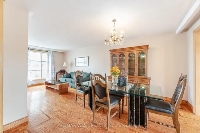 Additional image 9 of 94 Windhill Cres