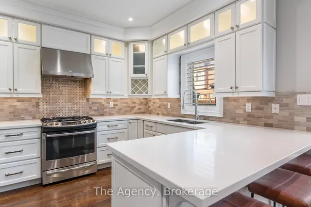 Additional image 14 of 3349 Cline St