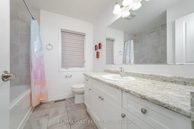 Additional image 26 of 13 Redfern St