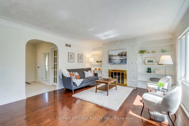 Additional image 10 of 2048 Devon Rd