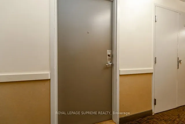 Additional image 7 of 1600 Keele St Unit 202