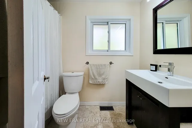 Additional image 29 of 5322 Windermere Dr