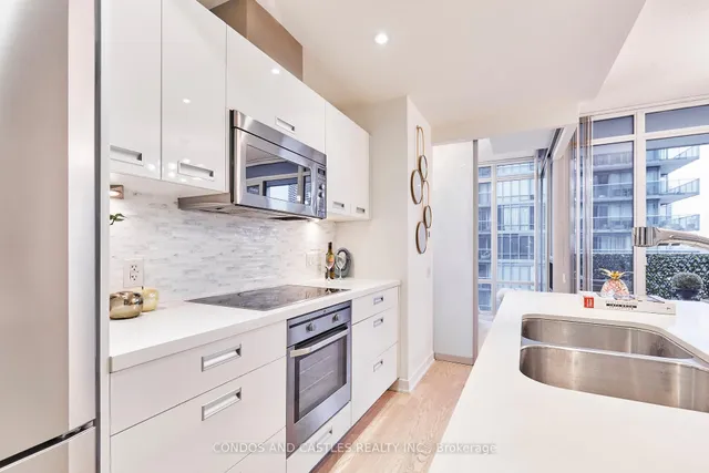 Additional image 21 of 88 Park Lawn Rd Unit 1210