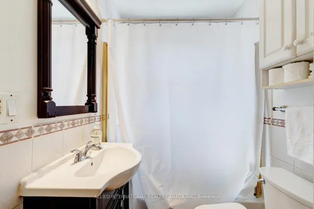 Additional image 10 of 467 Gilbert Ave