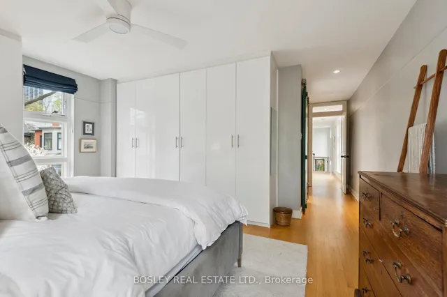 Additional image 43 of 27 1/2 Dunbar Rd