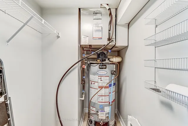 Additional image 19 of 1483 Maple Ave Unit 409