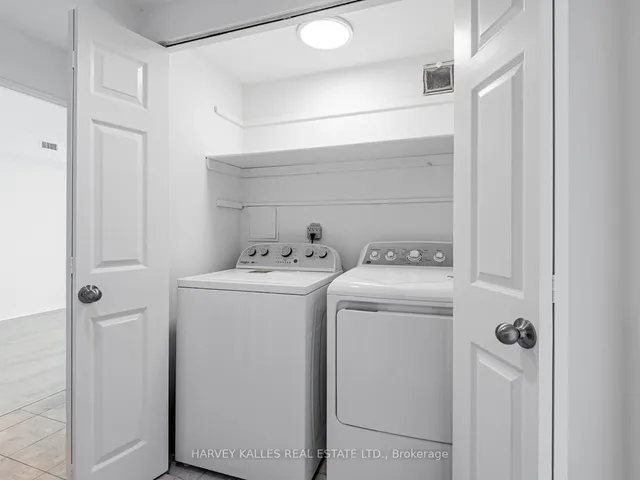 Additional image 25 of 55 Skymark Dr Unit 2004
