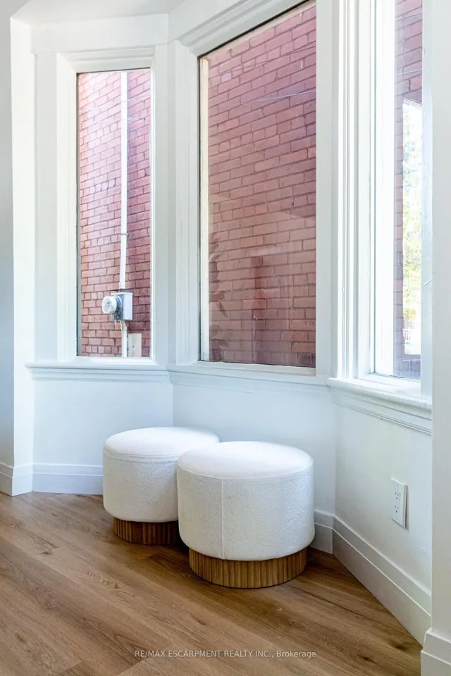 Additional image 14 of 30 Cedar Ave