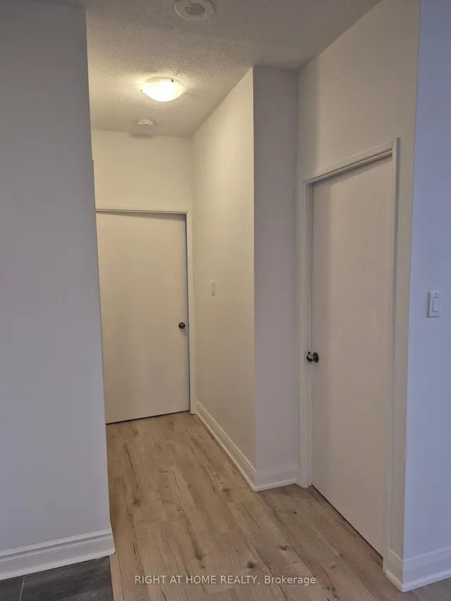 Additional image 14 of 3050 Ellesmere Rd Unit PH 08