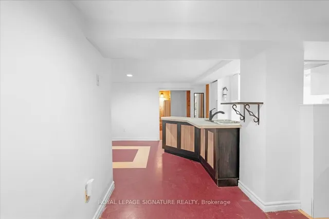 Additional image 32 of 5 Royal York Rd