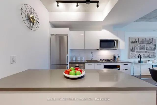 Additional image 18 of 195 McCaul St Unit 1603