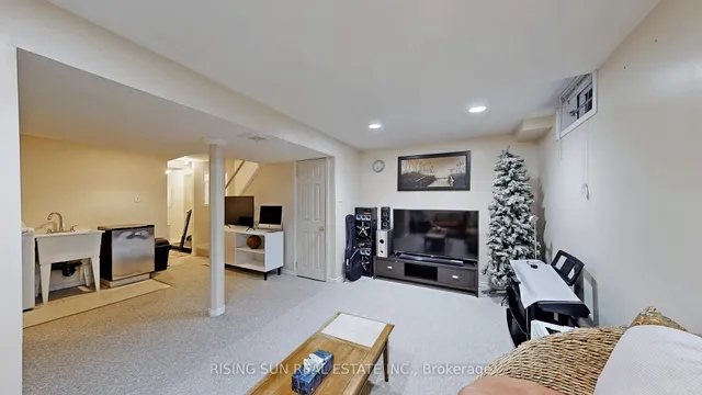 Additional image 29 of 11 Kitto Crt