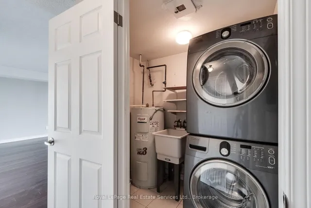 Additional image 23 of 67 Caroline St Unit 1103