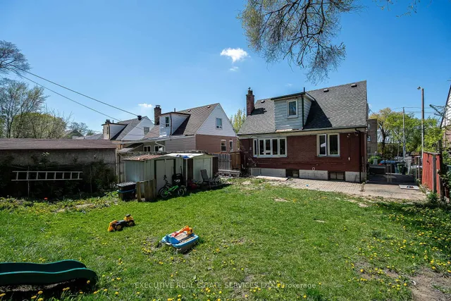 Additional image 38 of 49 Trethewey Dr