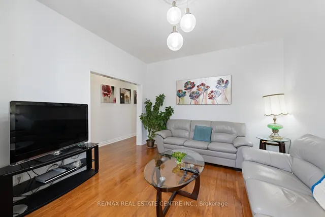 Additional image 6 of 14 Churchill Ave