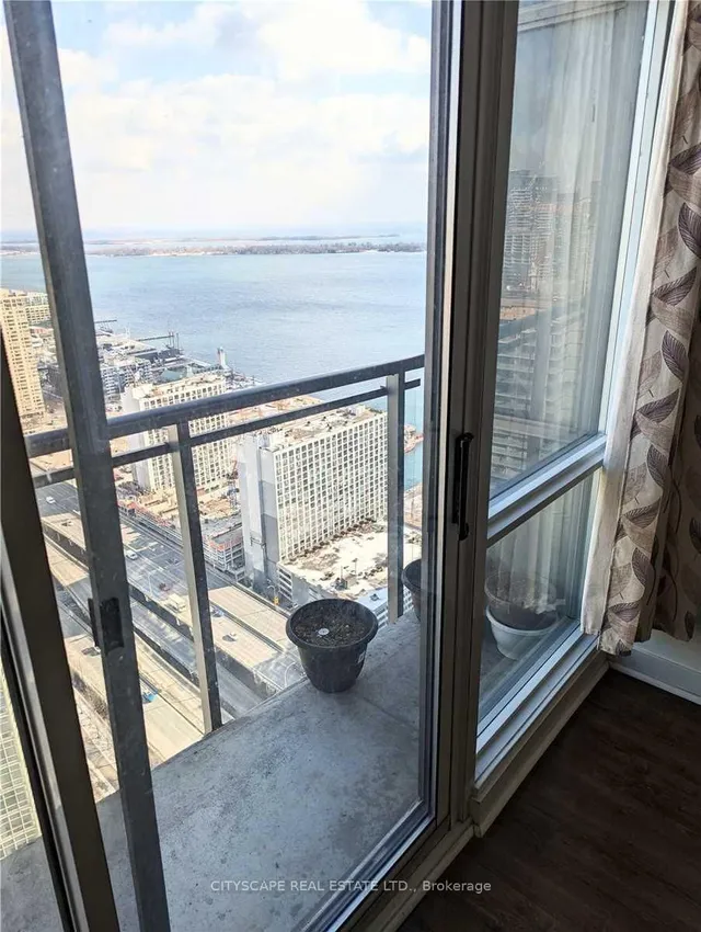 Additional image 13 of 11 Brunel Crt Unit 5508