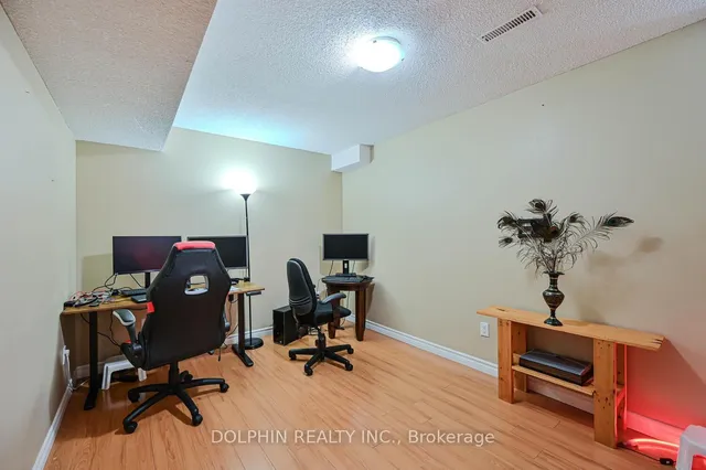 Additional image 34 of 907 Tambourine Terr