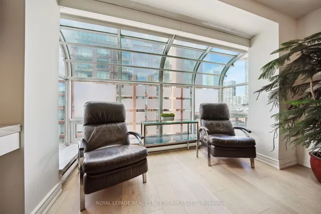 Additional image 36 of 480 Queens Quay Unit 601