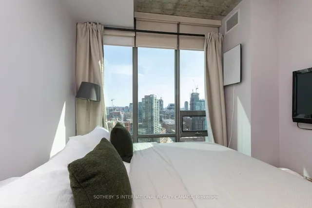 Additional image 14 of 33 Lombard St Unit 2207