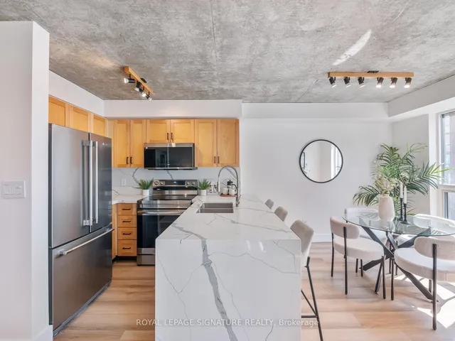 Additional image 12 of 800 King St Unit 609