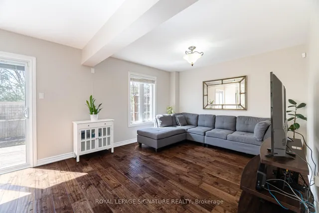Additional image 12 of 81 Farthingale Cres