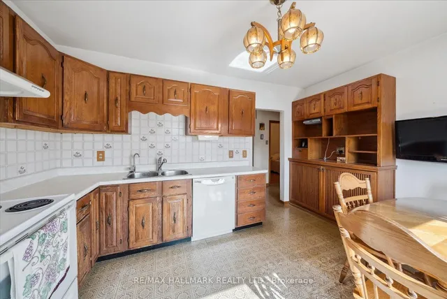 Additional image 12 of 134 Magnolia Ave