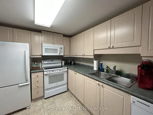 Additional image 6 of 137 Martin St Unit 403