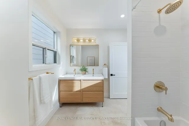 Additional image 31 of 63 Robinson St