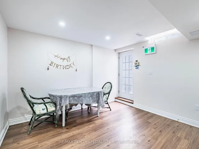 Additional image 28 of 18 Jessop Dr