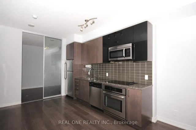 Additional image 8 of 98 Lillian St Unit 315